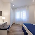 Solymar Due Apartment *