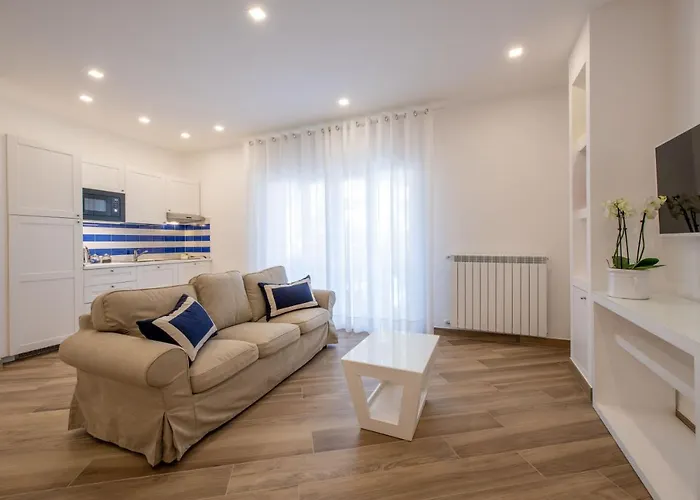 Solymar Due Appartement *