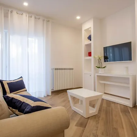 Solymar Due * Σορέντο